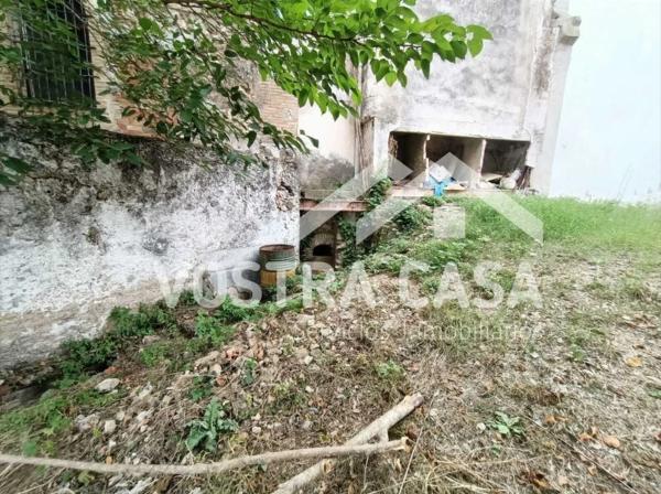 Terreno en calle Abajo