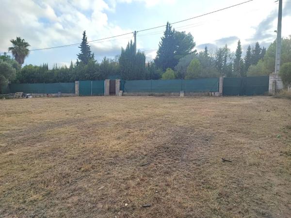 Terreno en Urb., 6