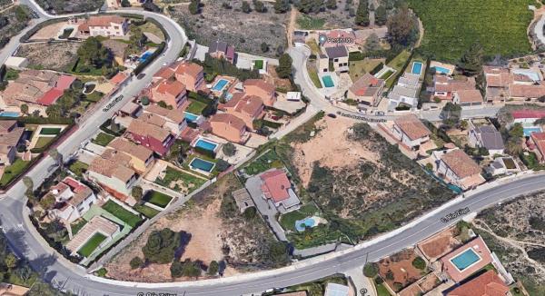 Terreno en calle San Miguel