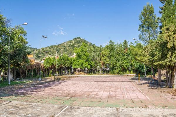 Terreno en calle Valle de Andorra, 5