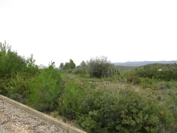 Terreno en calle Llanorel