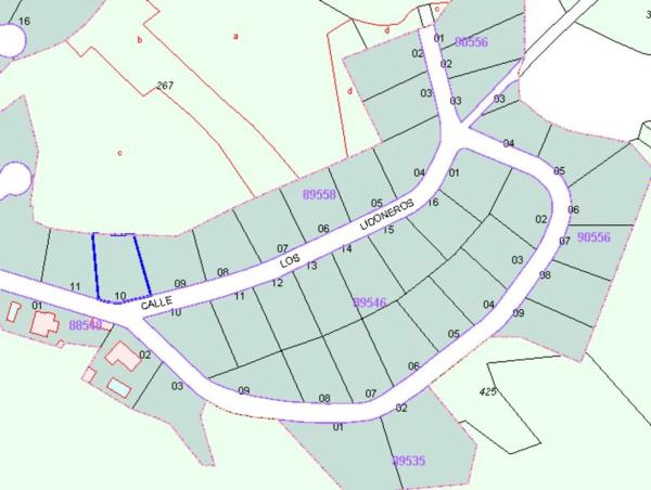 Terreno en calle Llanorel