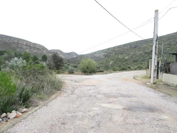 Terreno en calle Llanorel