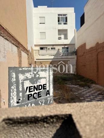 Terreno en calle del Cid