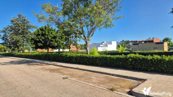 Terreno en calle de Rodríguez de Trujillo i Monterde