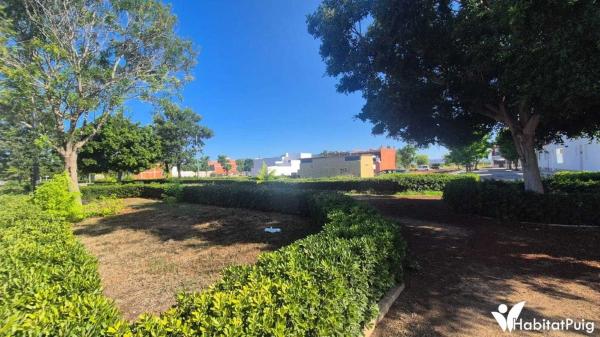 Terreno en calle de Rodríguez de Trujillo i Monterde