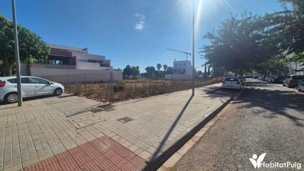 Terreno en calle de Rodríguez de Trujillo i Monterde
