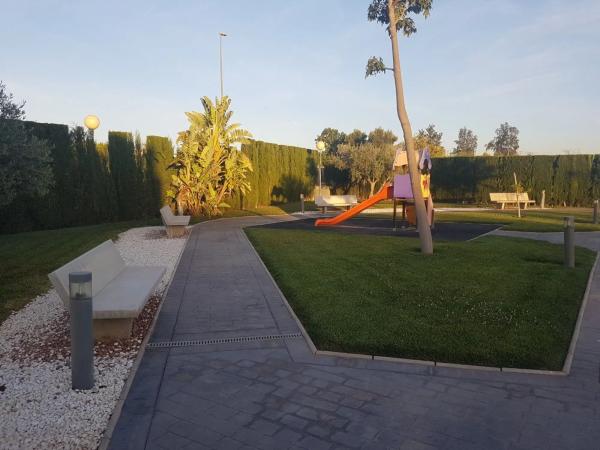 Terreno en calle Pintor Cortina