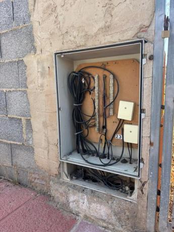 Terreno en calle Infanta Elena