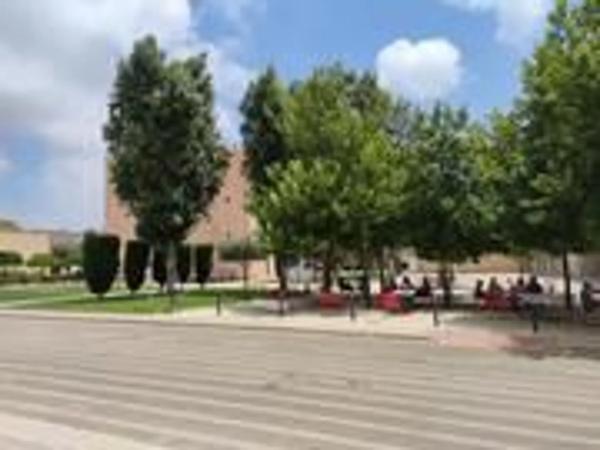 Terreno en calle de Moncada, 9