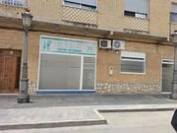 Terreno en calle de Moncada, 9