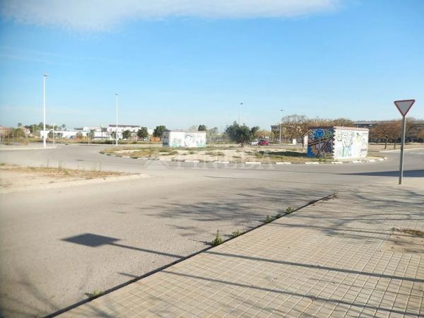 Terreno en calle Moreres