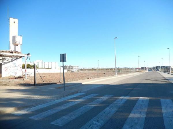 Terreno en calle Garroferes