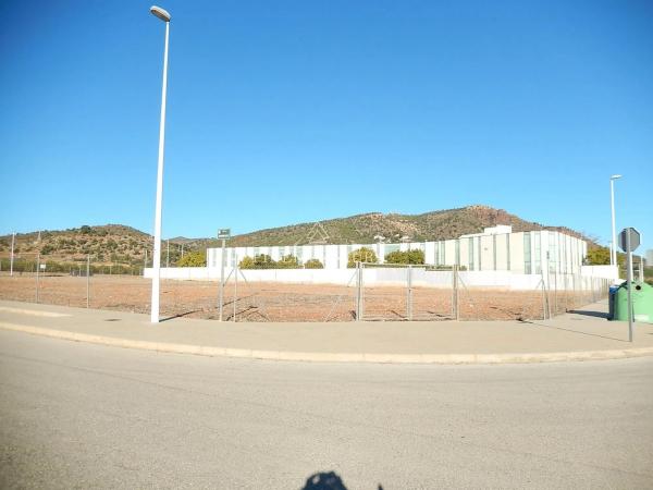 Terreno en calle Garroferes