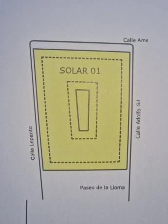 Terreno en calle Ametller s/n