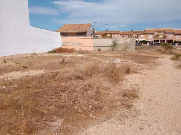 Terreno en calle Sogorb, 2