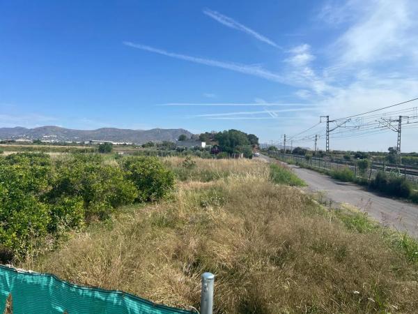 Terreno en calle de la Vaqueria