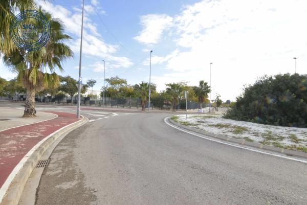 Terreno en avenida de Blasco Ibañez