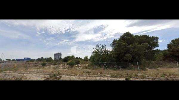 Terreno en Parc Tecnològic