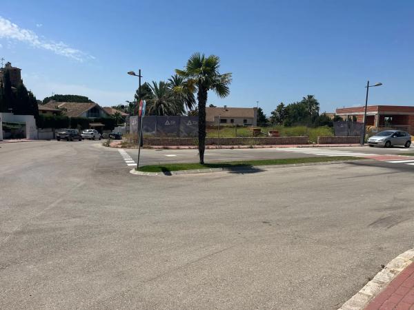 Terreno en calle Palmeres, 14