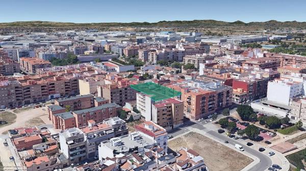 Terreno en calle del Palmar