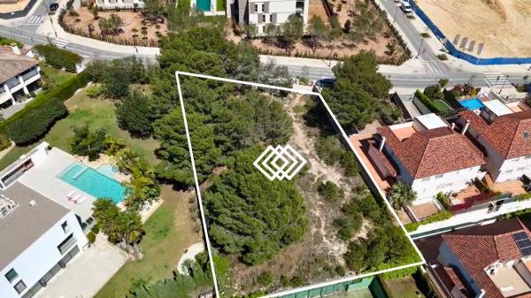 Terreno en Campolivar