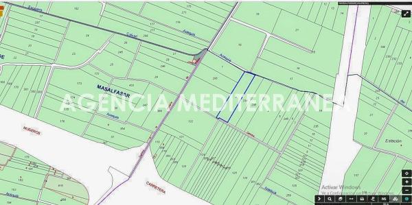 Terreno en Poligono 2, Parcela