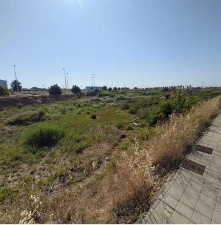 Terreno en calle Holanda