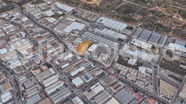 Terreno en Fuente del Jarro - Táctica