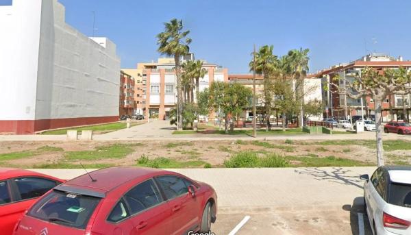 Terreno en calle Marià Benlliure, 15 -13