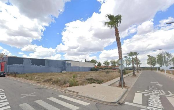 Terreno en calle del Comandant Martí, 23