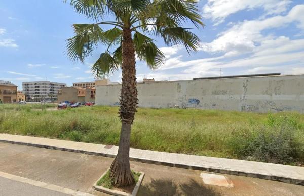 Terreno en calle del Comandant Martí, 23