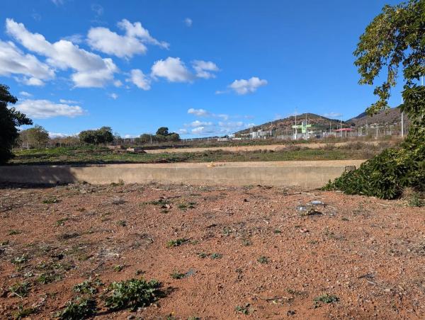 Terreno en calle Llimeres, 1