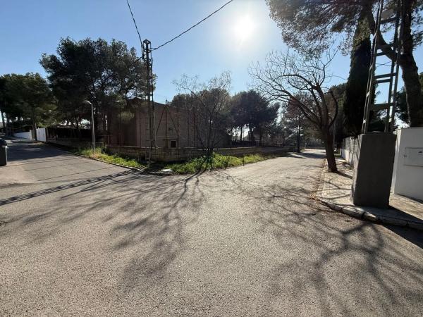 Terreno en calle 17 con calle 130 s/n