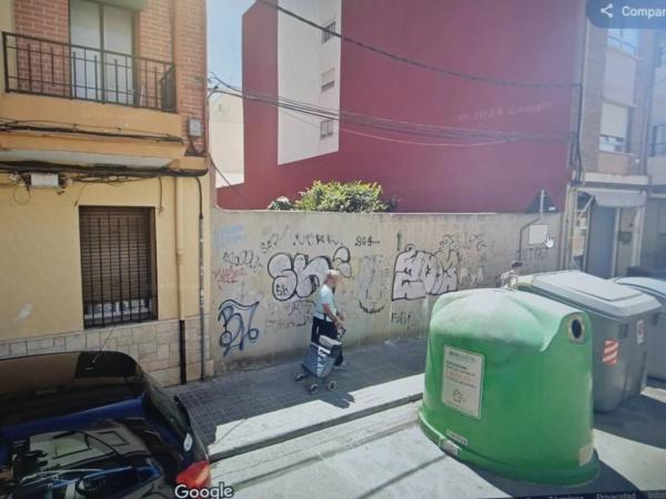 Terreno en calle de la Independencia