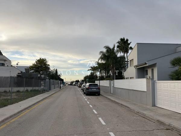 Terreno en calle Sèquia de Tormos
