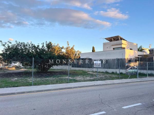 Terreno en calle Sèquia de Tormos