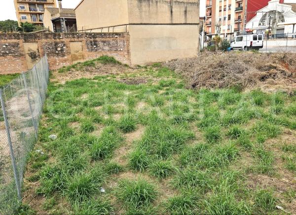 Terreno en calle U.e. Av Mediterrani, 2