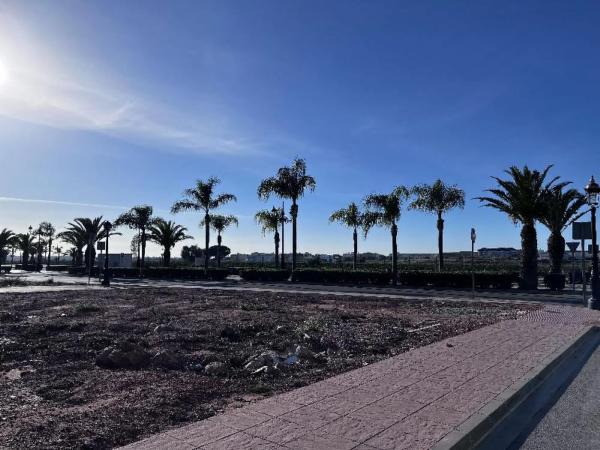 Terreno en calle Guardia Civil