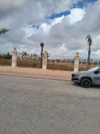 Terreno en calle Matilde Salvador Segarra, 12