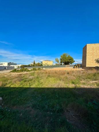 Terreno en calle Sèquia de Tormos, 28