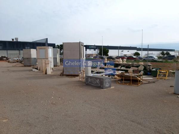 Terreno en calle Llauradors, 4