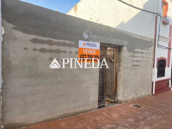 Terreno en calle Mestre Serrano