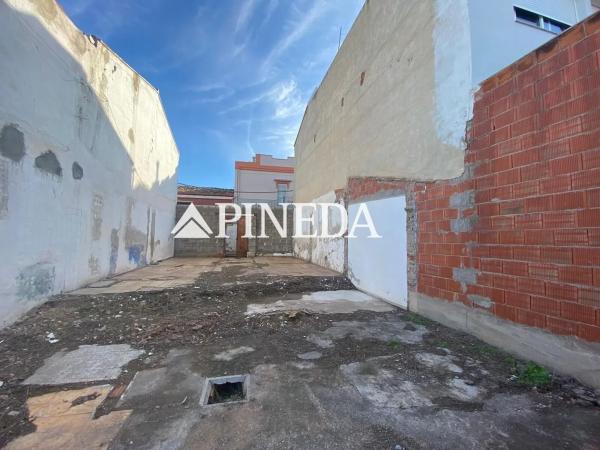 Terreno en calle Mestre Serrano