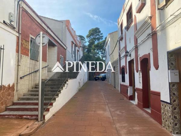 Terreno en calle Mestre Serrano