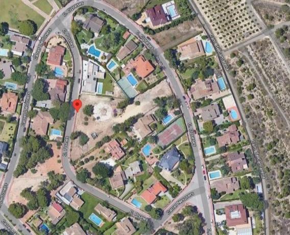 Terreno en calle Prunes, 9