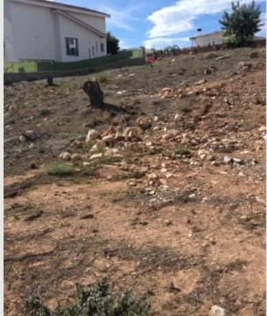 Terreno en calle Riu Turia