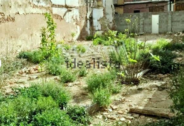 Terreno en calle Cabanyal, 51