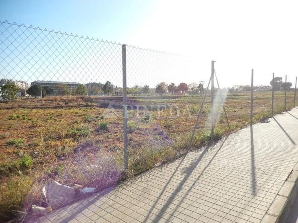 Terreno en calle Llimeres