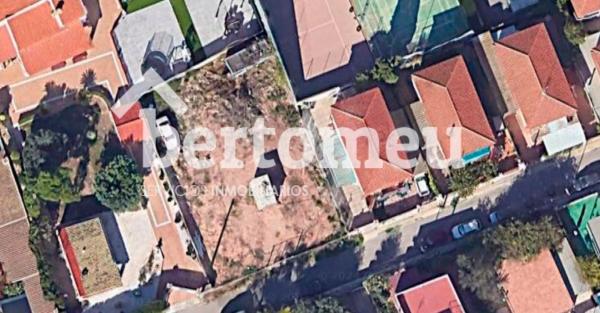 Terreno en calle 161, 10